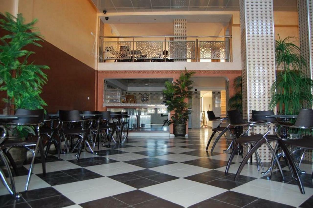 Hotel Amoudou فندق أمودو Тізніт Екстер'єр фото